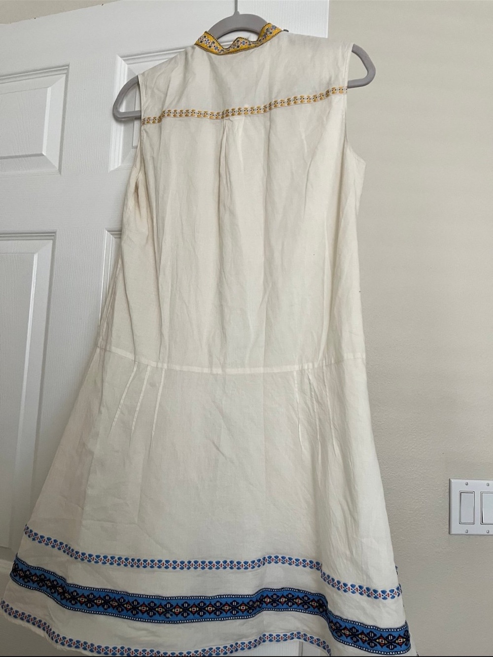 Tory Burch Cream Sleeveless Dress with Blue & Orange Embroidery - Picture 3 of 7
